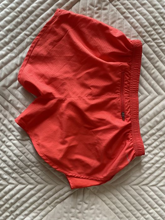 Spodenki sportowe nike