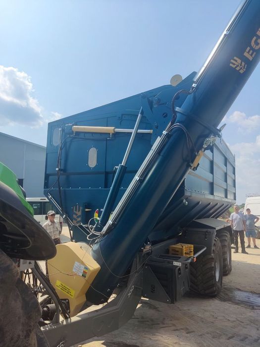 Бункер перевантажувач, причепи напівпричепи європейської якості