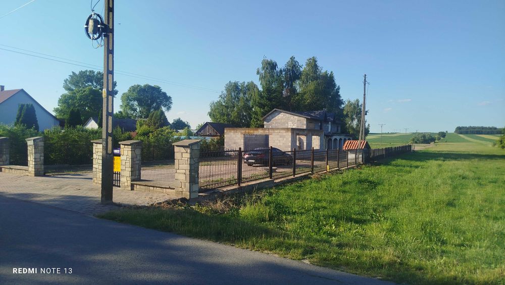 Działka budowlana z budynkami Krzyżanowice koło Iłży