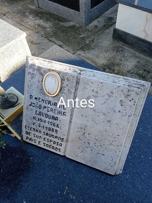 Artigos para cemitério