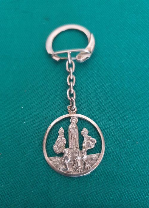 Porta-Chaves Antigo - APARIÇÃO DA NOSSA SENHORA DE FÁTIMA - Prata .835