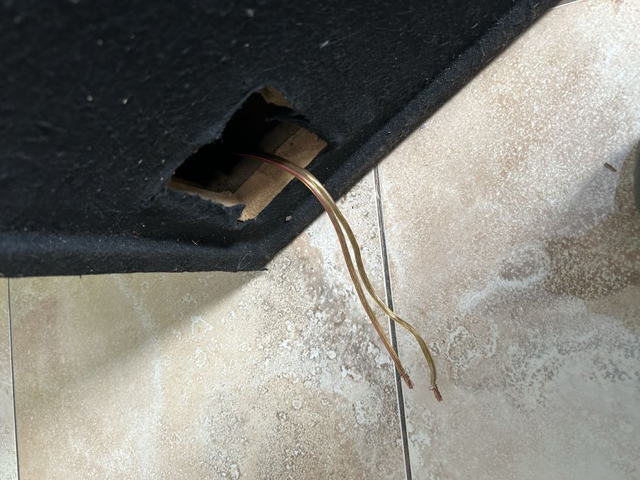 Subwoofer magnat 300w rms