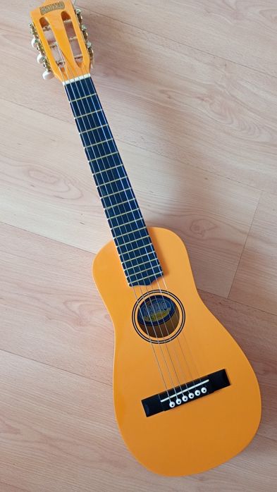 Gitara Mahalo mała