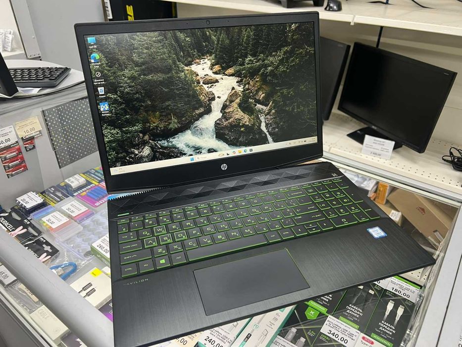 Ігровий ноутбук HP Pavilion Gaming 15/ i5/ Nvidia 1050Ti/16/500 GB