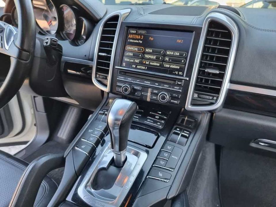 Porsche Cayenne II S Hybrid