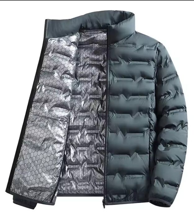 Продам курточку на весну осінь M-L.