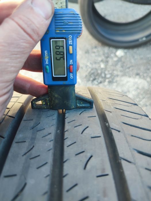 Dwie opony Good Year Efficient Grip Cargo 205/65/16C