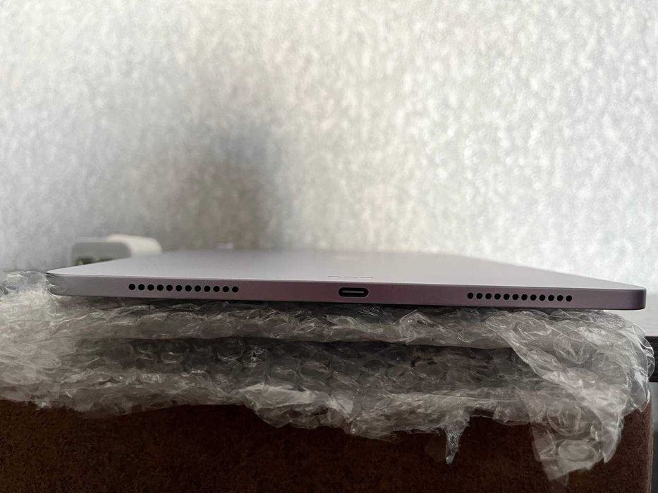Apple iPad Air 11-inch Wi-Fi 128GB Purple 2026 M4