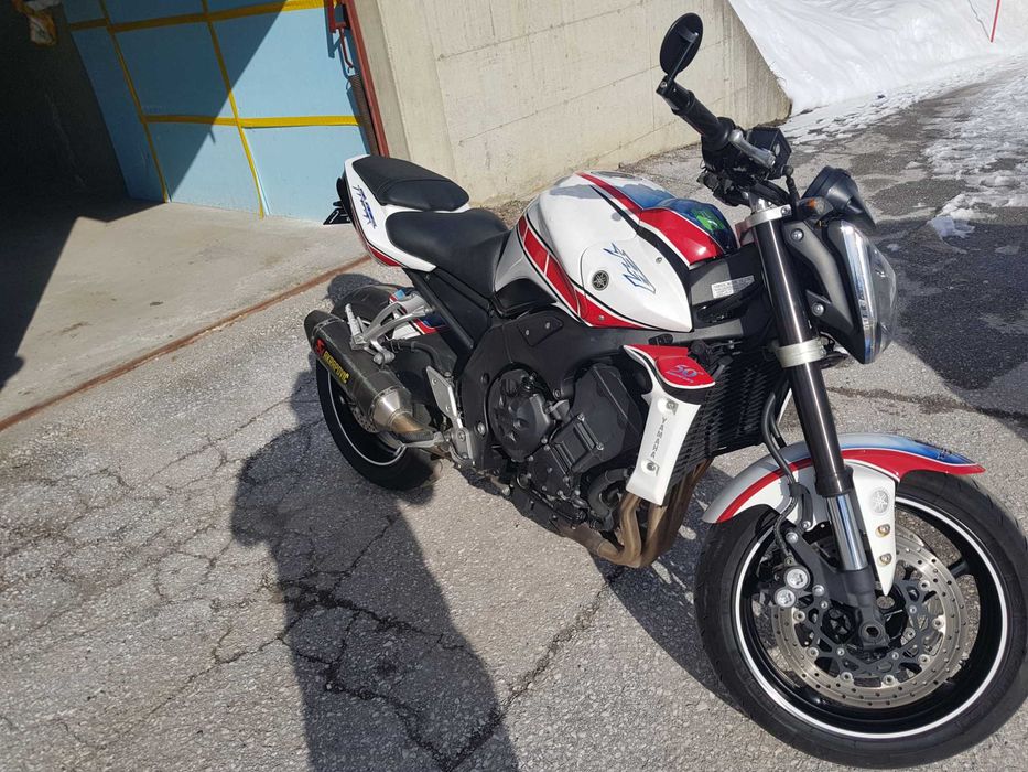 Yamaha fz1n como nova