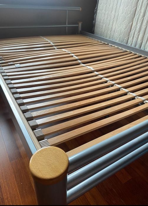 Łóżko metalowe Ikea 140cmx200cm
