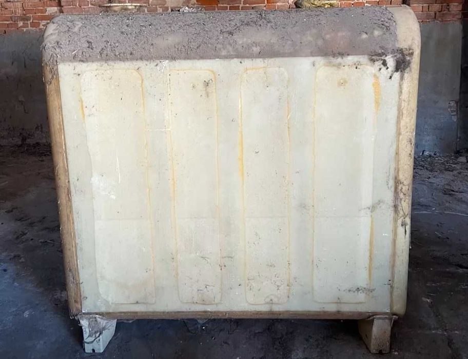 Zbiornik włókno szklane 1500 szambo fekalia ścieki nawóz RSM deszczówk