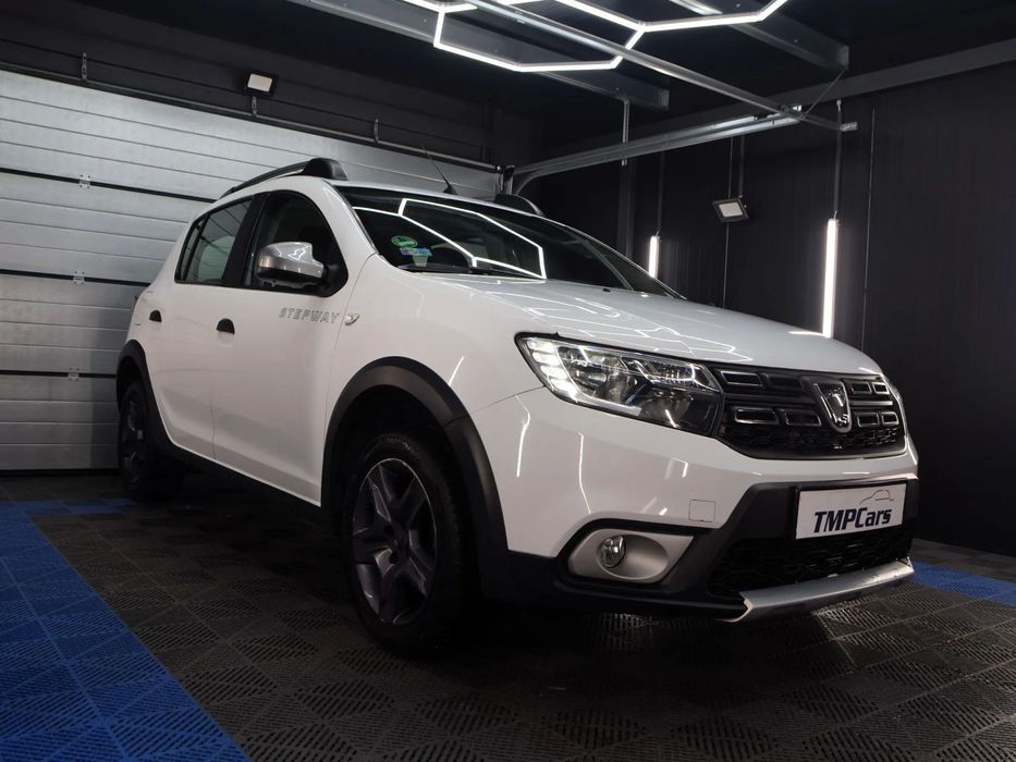 Dacia Sandero Benzyna + LPG Klimatyzacja _ Nawigacja _ Czujniki parkowania _ AUTOMAT