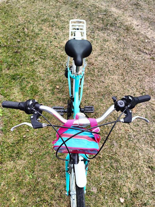 Rower dla dziewczynki dziecka.