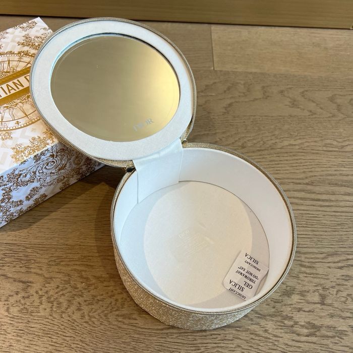 Кругла косметичка  Dior з дзеркалом