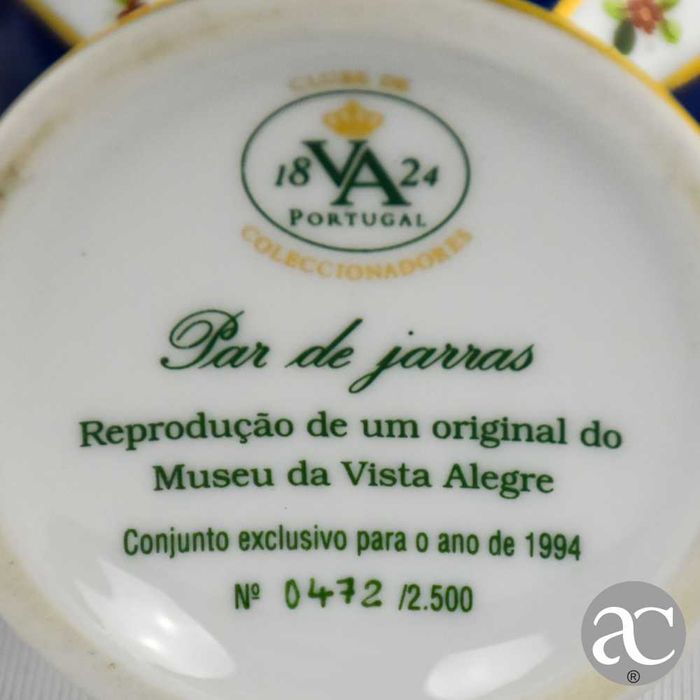 Par de Jarras porcelana Vista Alegre, Clube dos Coleccionadores