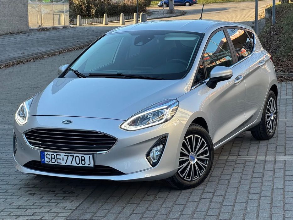 Ford Fiesta Zadbany , pełny serwis, Bogata opcja, Niski przebieg.