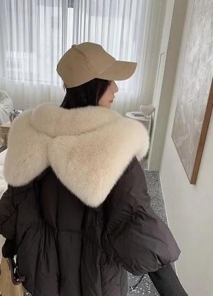 Розкішний пуховик з натуральним хутром песця куртка