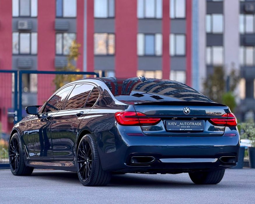 Продаж гарного BMW 740І