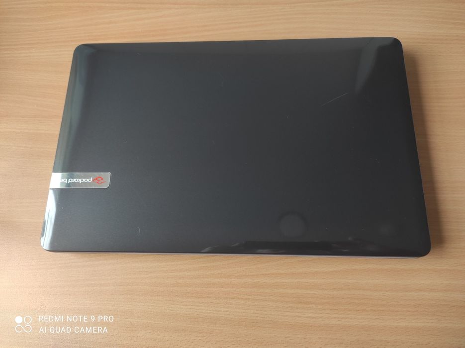 Computador portátil Packard Bell EasyNote TE com avaria na board