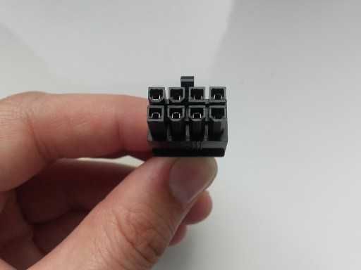 Dodatkowe zasilanie 8pin dla grafiki ze złączy mol