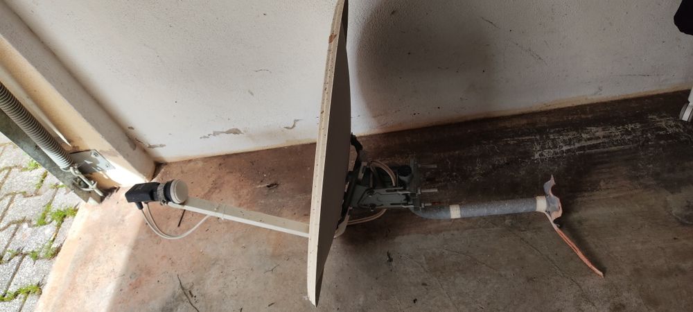 Antena Parabólica de Satélite Completa com LNB e Suporte Fixação