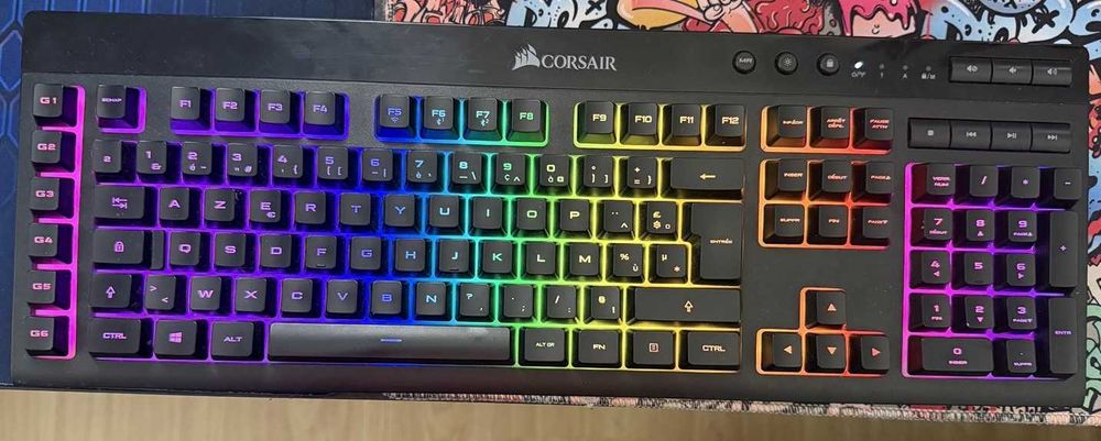 Teclado Gaming Corsair K57 RGB Wireless – Bluetooth / 2.4GHz
