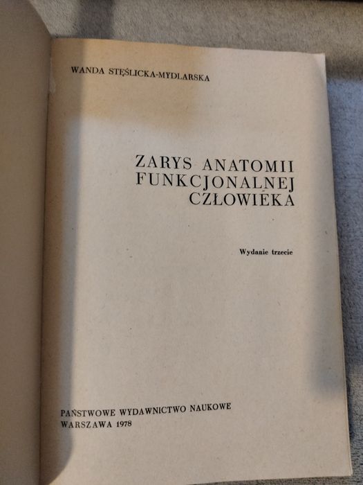 Sprzedam stare książki biologiczne, medyczne