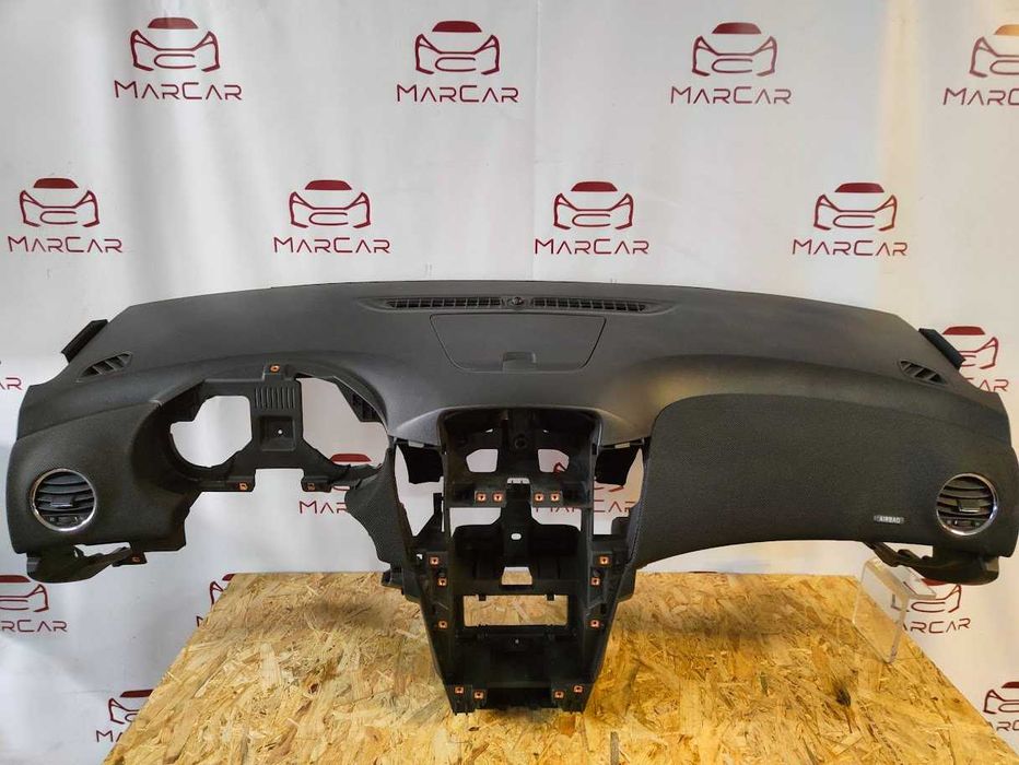 Konsola Airbag Deska Rozdzielcza Chevrolet Cruze 2009–2012