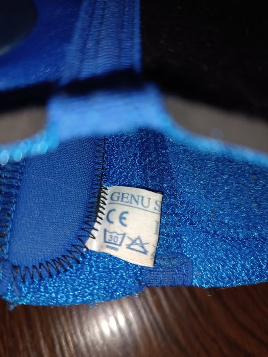 Ортез на коліно )