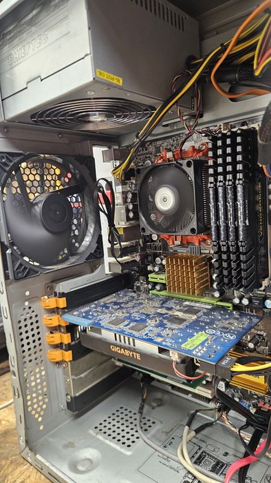 Komputer 16GB DDR3, SSD 120GB, AMD, RADEON, windows 10