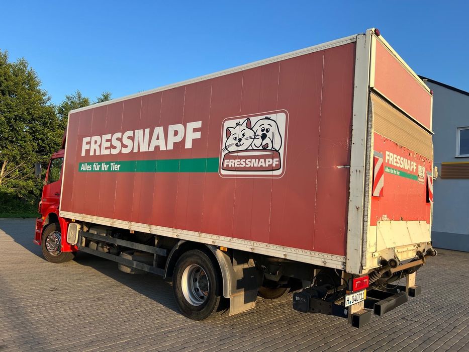 Mercedes Axor 1823 automat klima winda stare tacho izoterma koffer 7,2 m