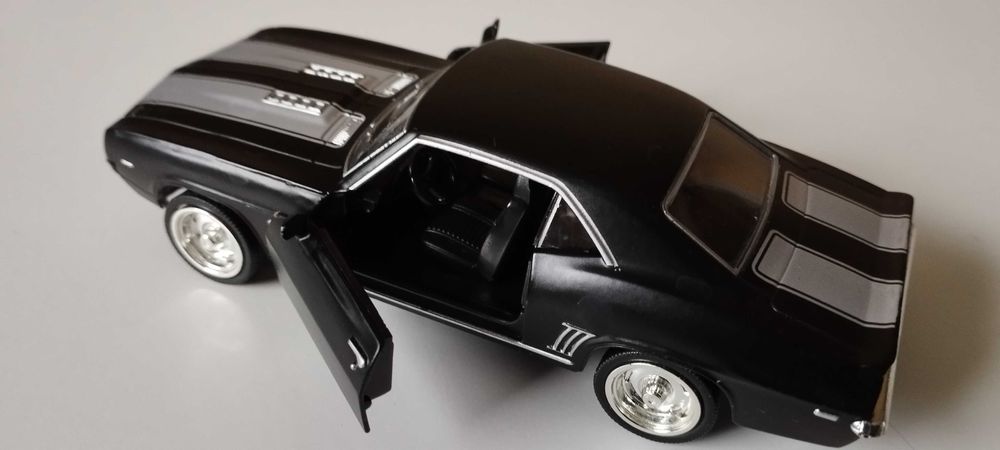 samochodzik 1969 CHEVROLET CAMARO SS  1:32/39  CZARNY