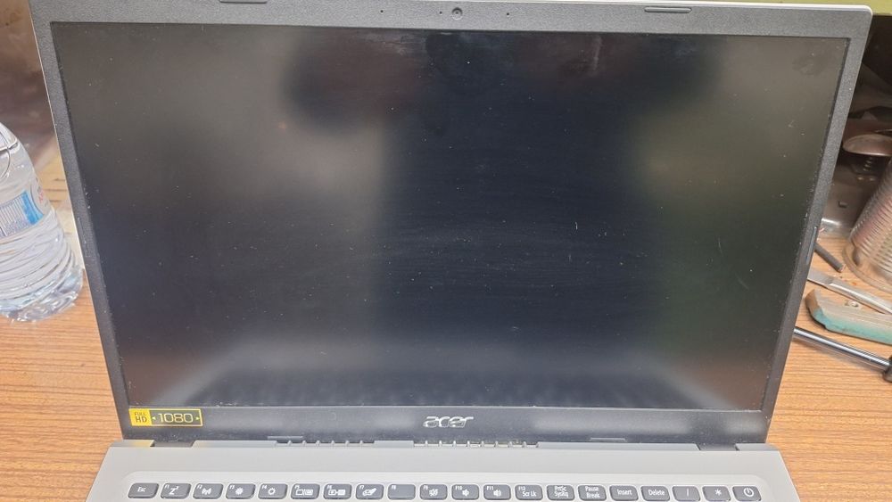 Portátil Acer Aspire 3