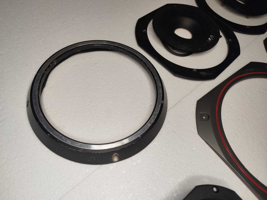 Aluminiowe i plastikowe pierścienie Unitra Tonsil