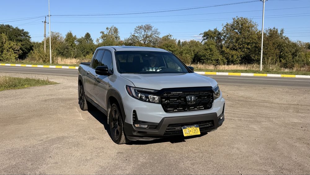 Honda Ridgeline комплектація Black Edition, сірого кольору Sonic Gray Pearl