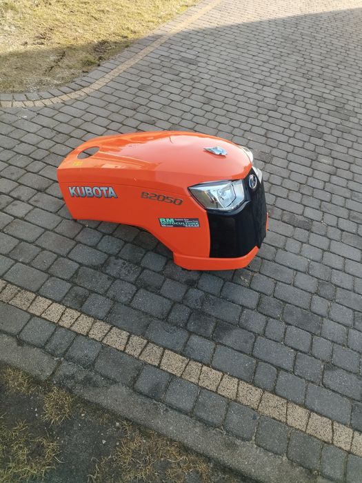 Maska Kubota B2050 ciągnik traktorek traktor