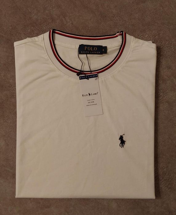 T-shirts em algodão