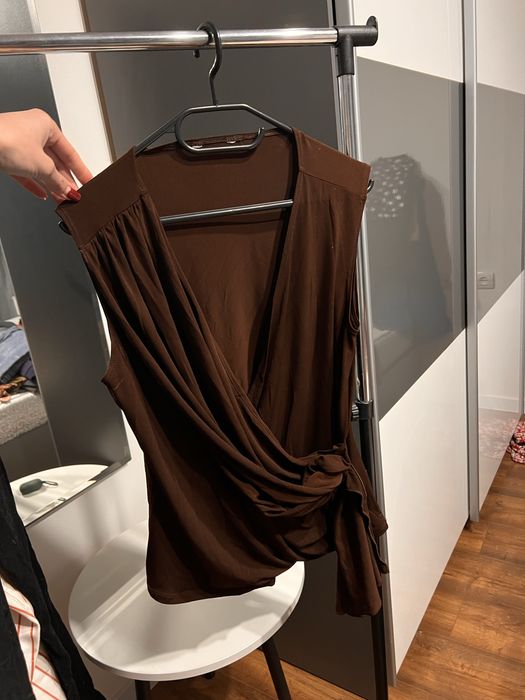 Жіночий одяг розміру L/XL