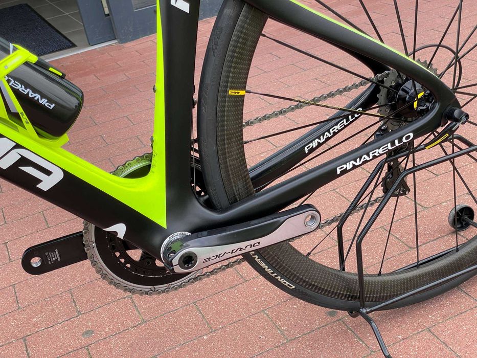 Rower szosowy Pinarello Dogma F10 Shimano Dura-Ace Koła karbonowe Rower używany