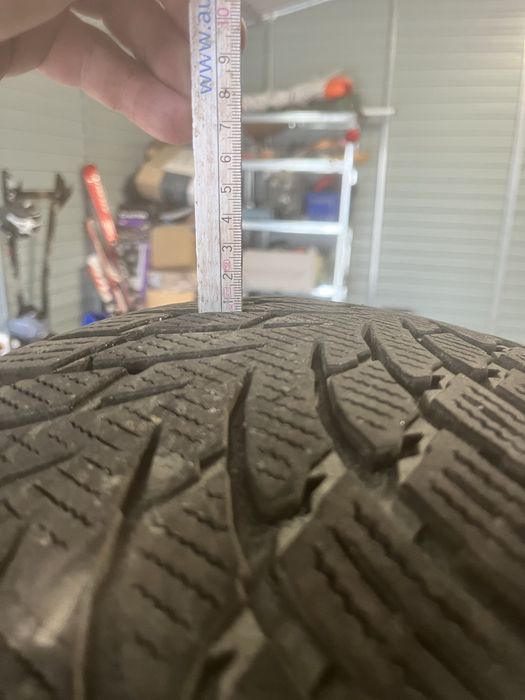 Opony nokian wr suv4 225/65/17