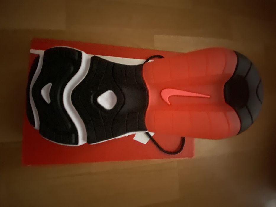 кроссовки женские Nike