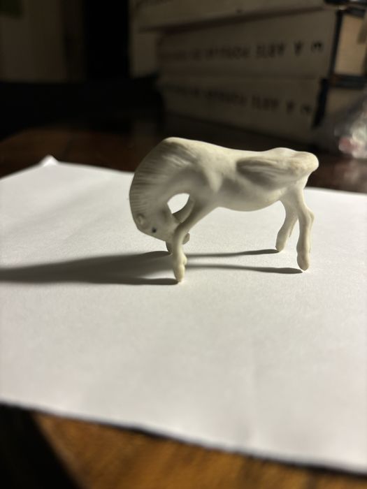 Miniatura cavalo biscuit