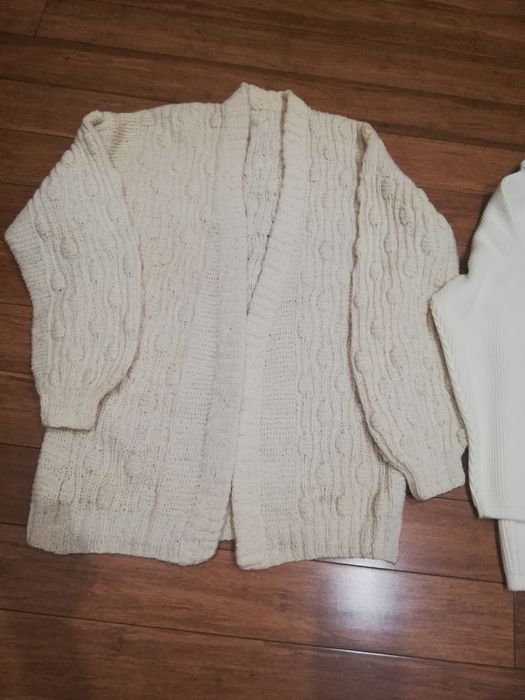 NOWY-100% WELNA-OWCZA- naturalna- sweter-kardigan