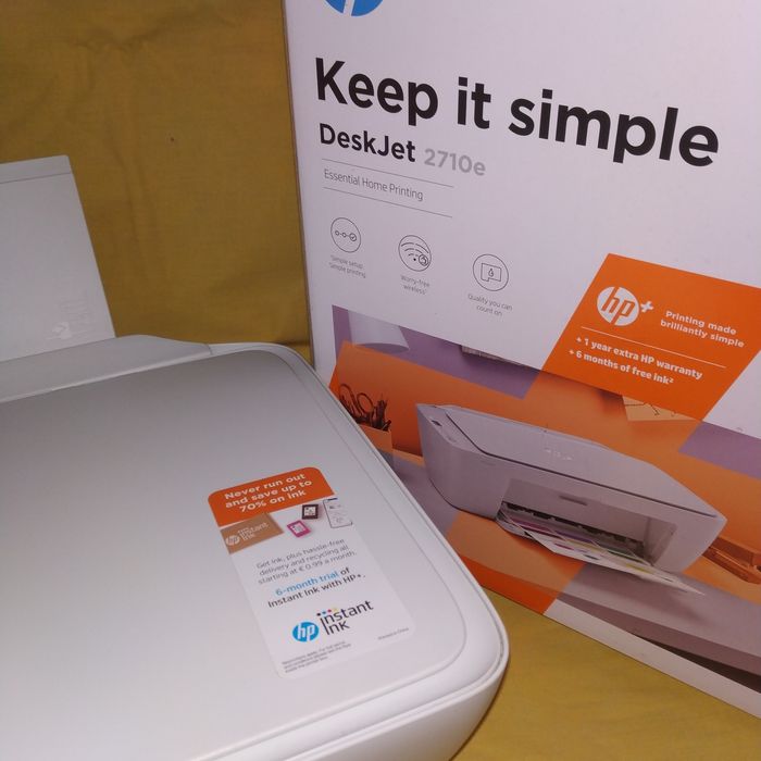 Impressora HP 2710e usada sem tinteiros