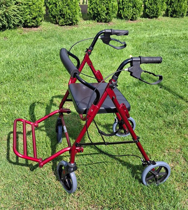 wózek dla starszej osoby