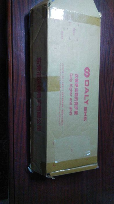 Daly Smart BMS Li-Ion 250A FAN Li-ion 3S 4S 12V BT