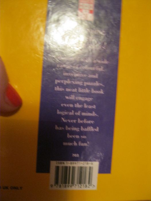 книга на английском языке пазлы логические classic logic PUZZLES