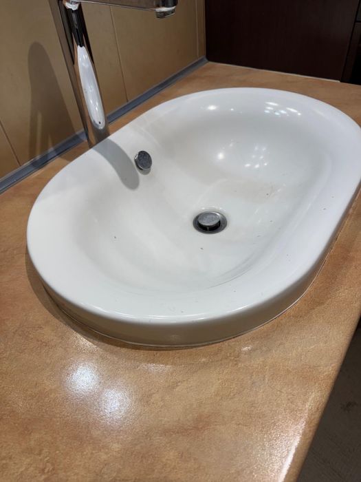 Zestaw mebli do łazienki