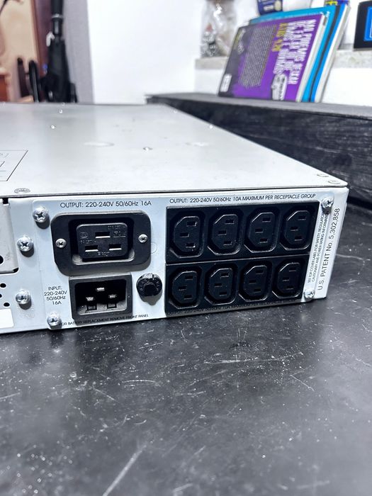 Smart-UPS APC 3000VA(2700W)