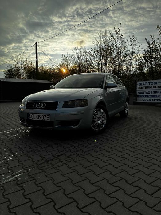 Audi a38p 2003r
